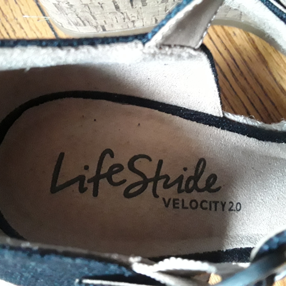 Life Stride Velocity 2.0 - Women's Black/Tan Open Toe Wedges Sandals. Size 11W - Picture 4 of 8